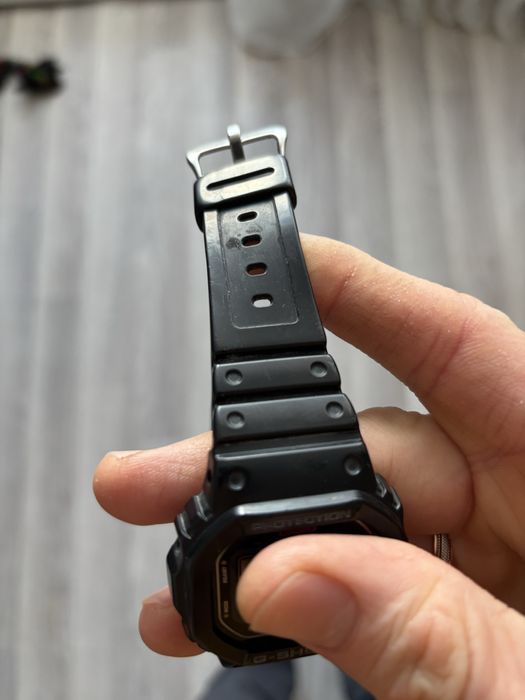 Продам часы Casio G-Shock