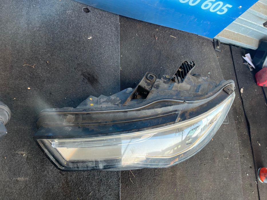 Оригинален фар Audi a6 C7 4g ksenon hella 4g0941004 десен ляв facelift