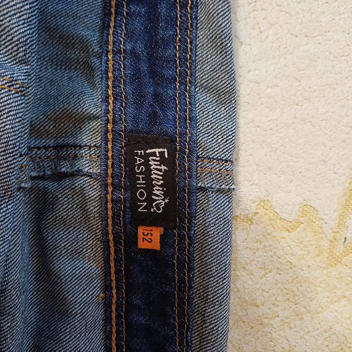 Продам джинсовый сарафан.