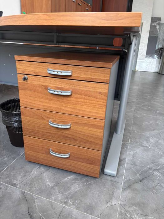 офисные столы игровые столы