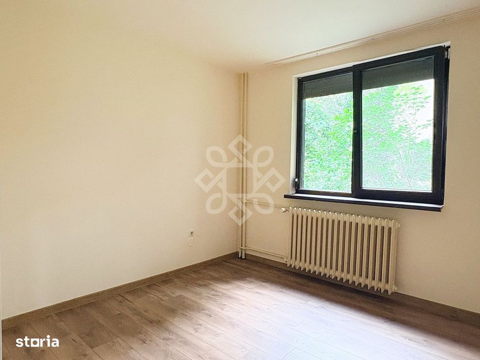 Apartament decomandat cu 2 camere de inchiriat in Rogerius