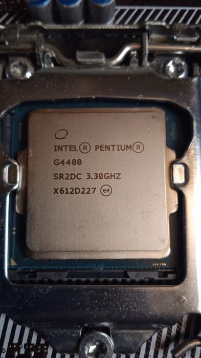 Материнская плата MSI H110M PRO-D