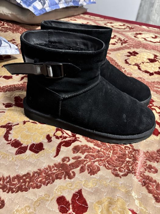 UGG uri barbati originale 44