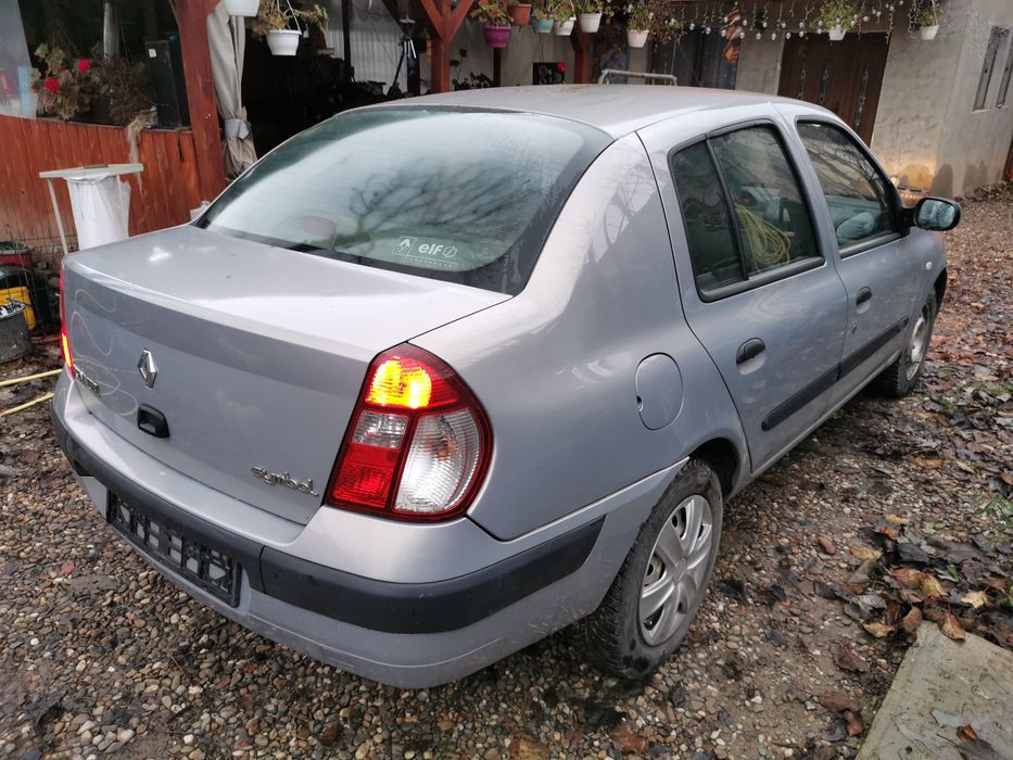 Renault clio 1.5 dci stare foarte buna