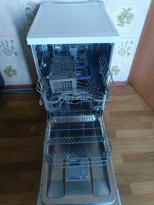 Посудамоечная машинка Beko