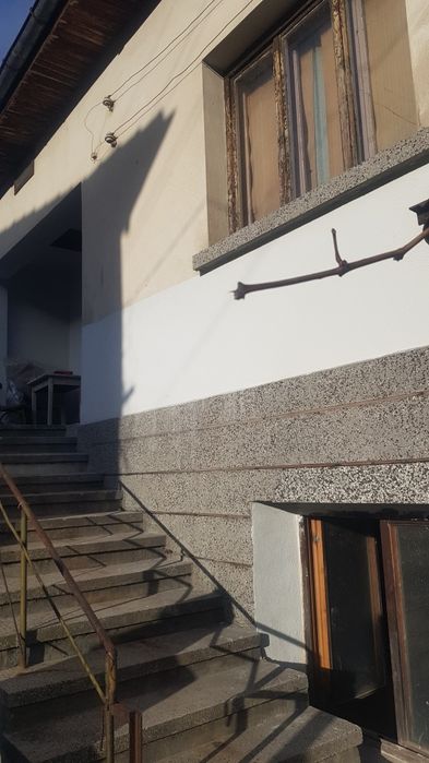 Продава къща в с.Палатово общ.Дупница