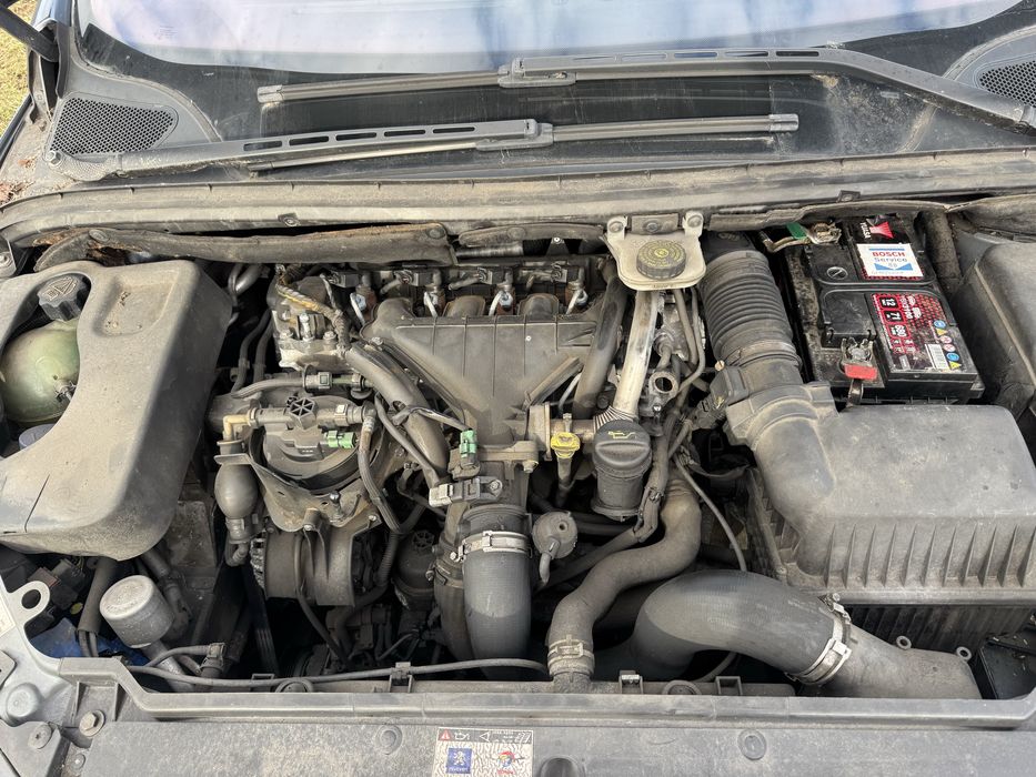 Peugeot 307 2.0HDI на части