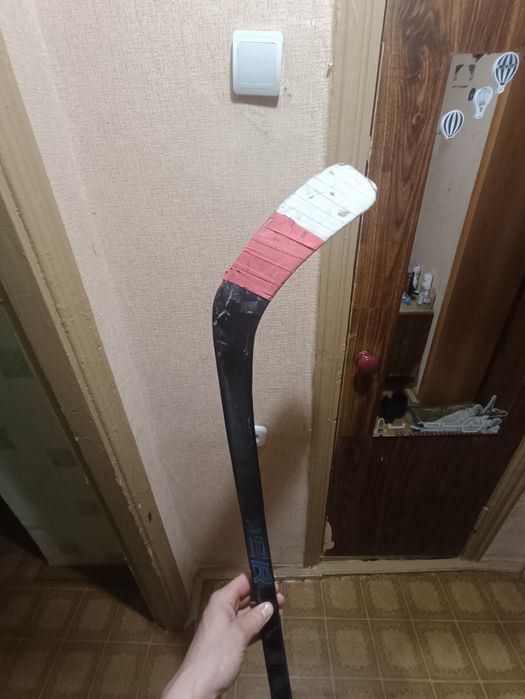 Продам клюшку Бауер после ремонта