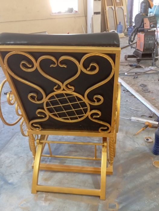 Кресло качалка-Маятниковый механизм.