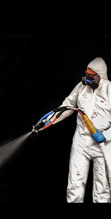 Izolatie Spuma Poliuretanica acoperiș si pod. Firma+Garanție 20 ani.