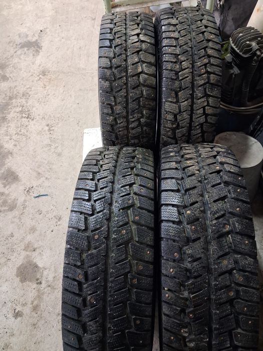 Продам   Шины с дисками