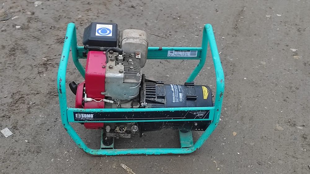 Generator de curent SDMO de 3 kw profesional