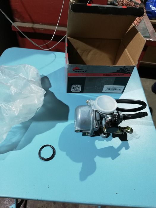 Vând piese noi scuter!