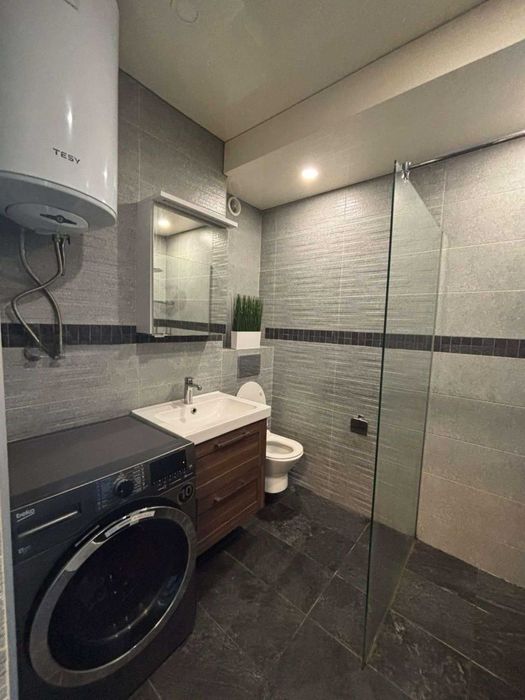 Двустаен апартамент под наем в кв. Дървеница