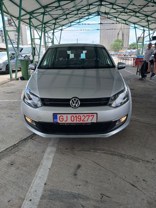 Volkswagen polo 12 mpi BENZINĂ
