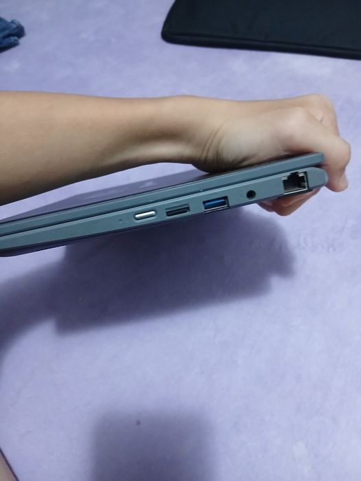 Laptop bun si pentru gaming
