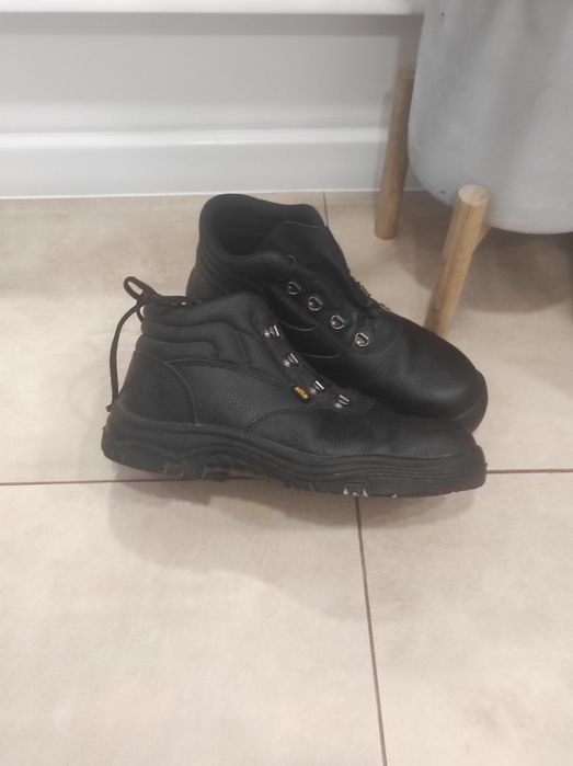 Работни кожени обувки