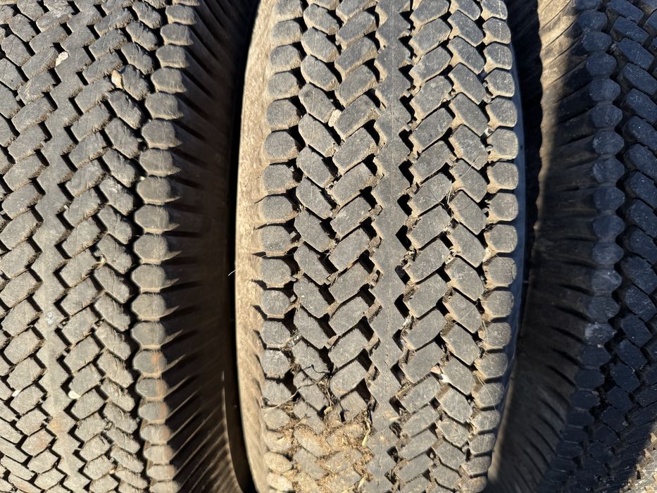 Резина шины москвич комплект