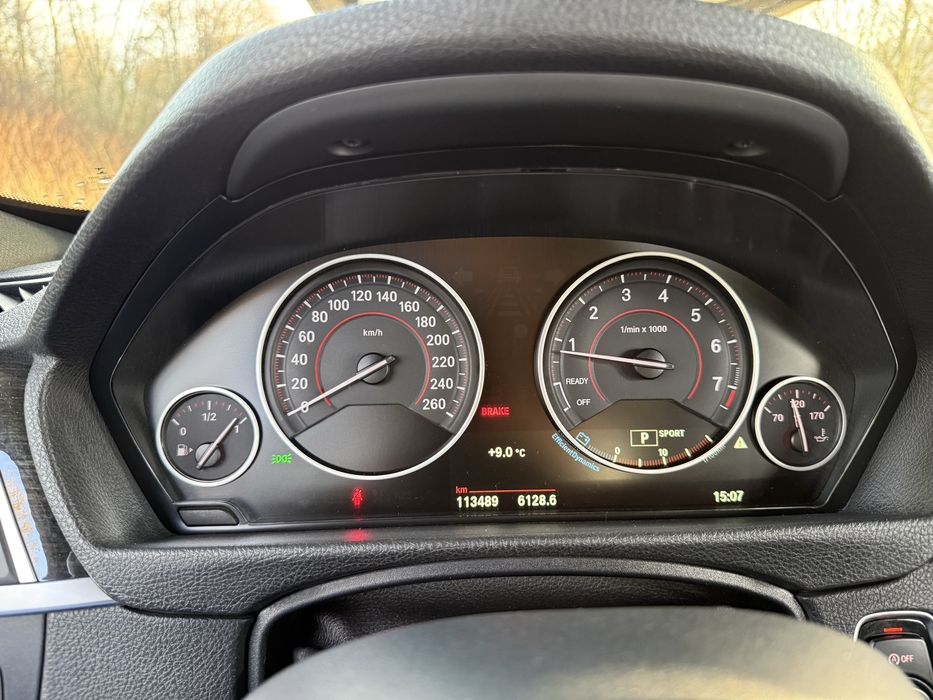 Vand BMW 330i GT 252hp 2.0 benzina