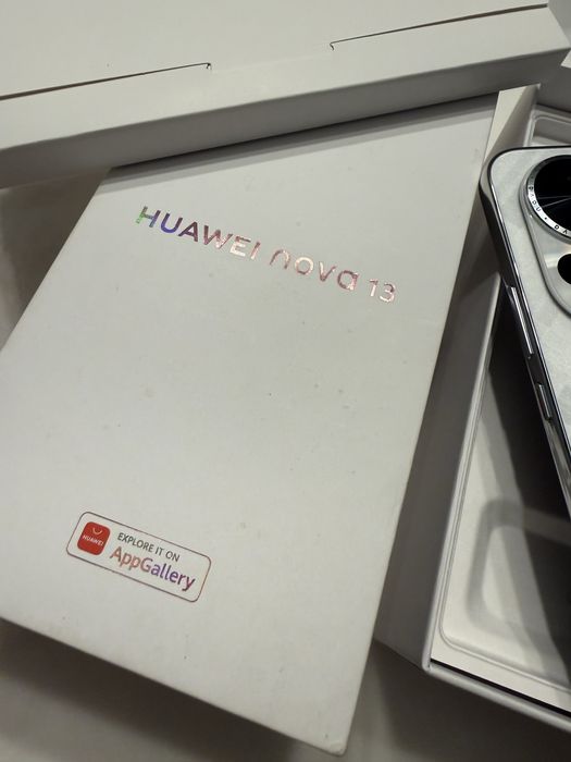 Huawei Nova 13. 256 GB
