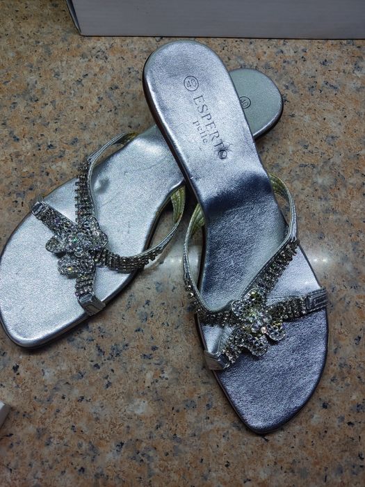 Продается обувь жен