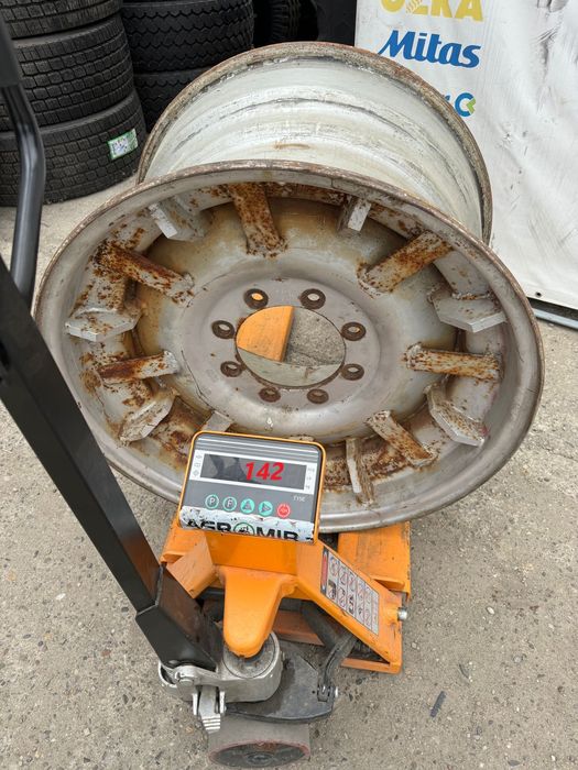 Janta R32 | combina | 650/75R32 24.5R32