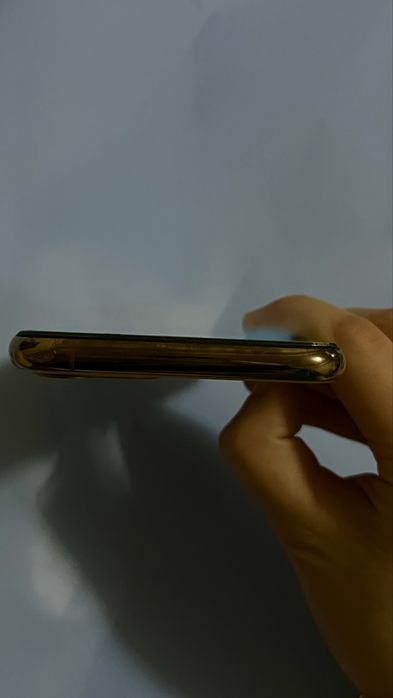 Продам хорошего качество Iphone 11 pro