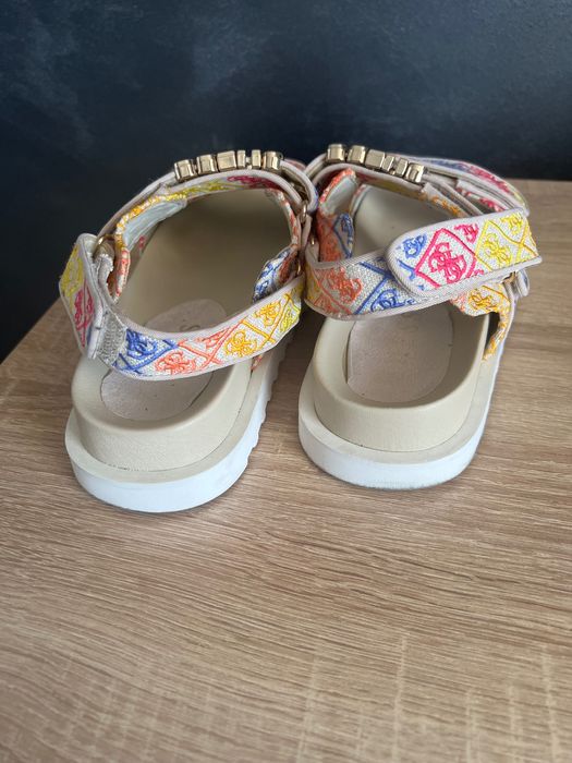 Сандали Guess 38номер