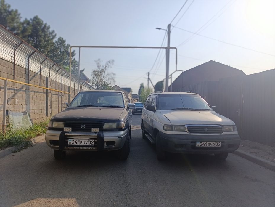 Продам Mazda mpv