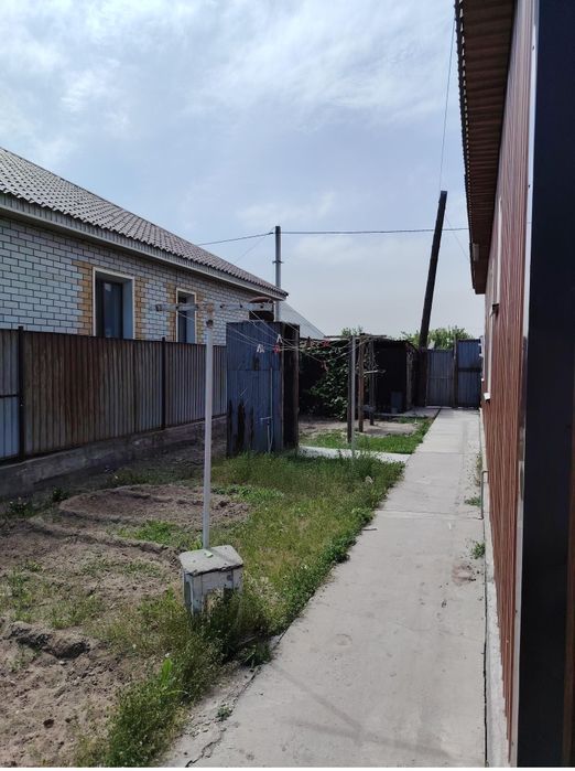 Үй сатылады мектеп жанында
