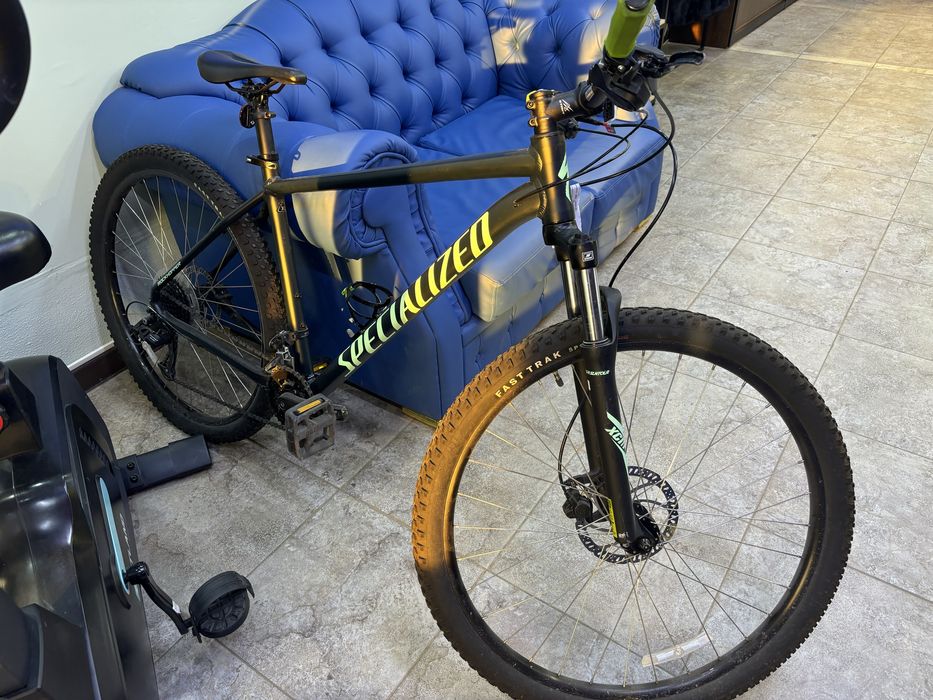 Велосипед спортивный Specialized