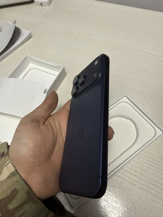 Iphone 17 pro max 256Gb E-sim