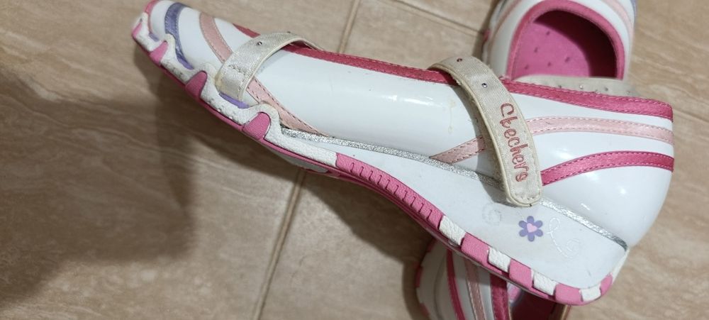 Чисто нови обувчици!!!