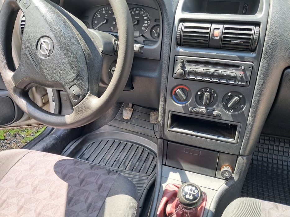 Opel Astra G  an 2001