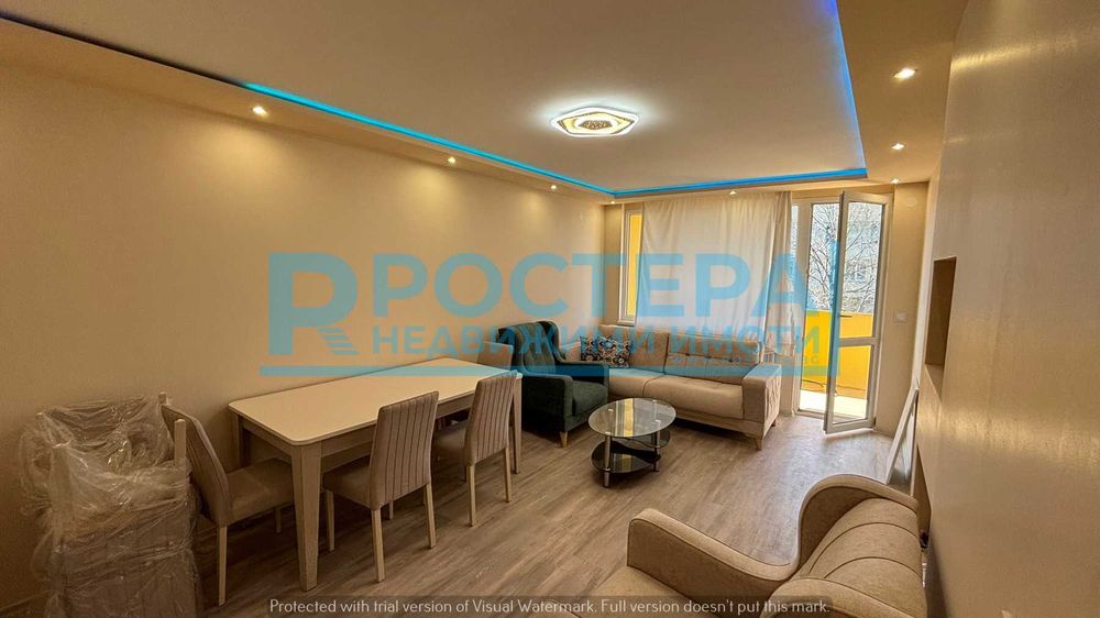 Продава се Четиристаен апартамент в Търговище, Център - 96 кв.м за 675 €/кв.м - Снимка #1
