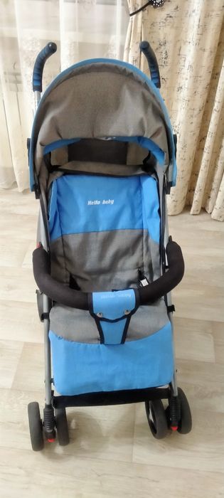 Продаю коляску трость