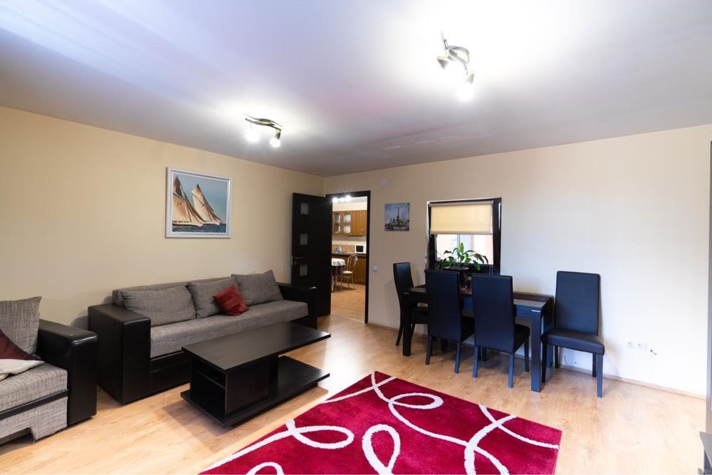 Apartament 3 camere de inchriat la casa