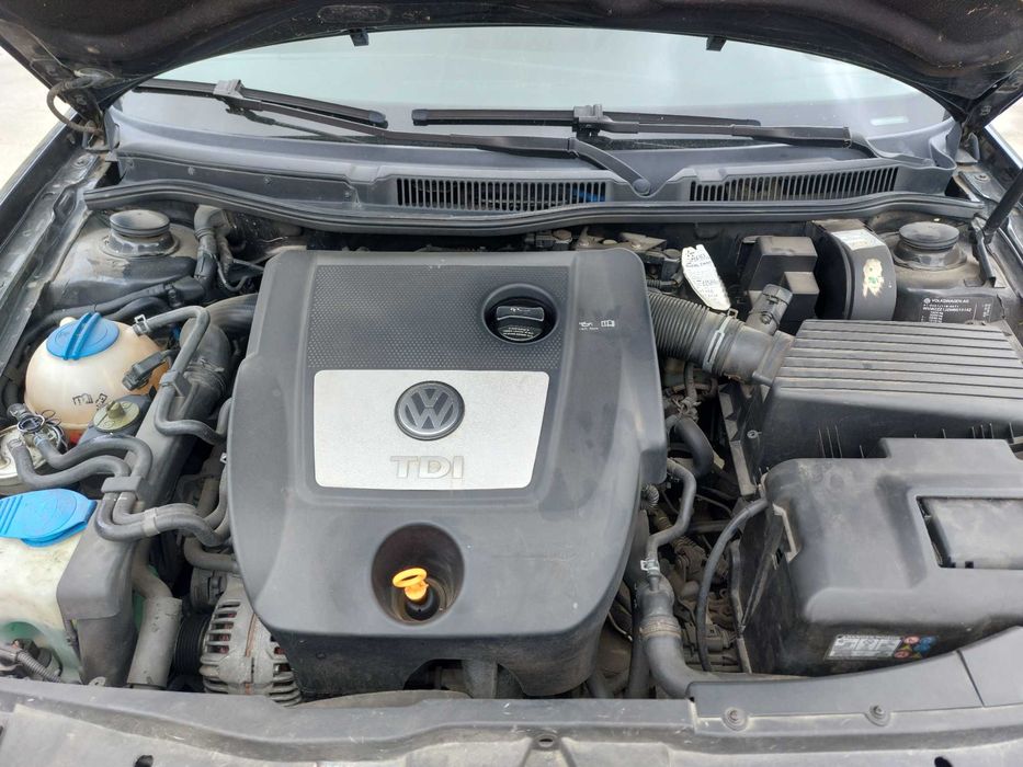 Capota negru LC9Z - Orice piesa Volkswagen Golf 4 break 1.9 TDI AXR