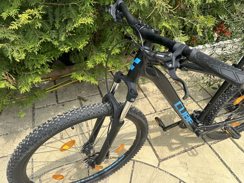 Bicicleta Mtb Cube 29’ Aluminiu frame Frane hidraulice shimano