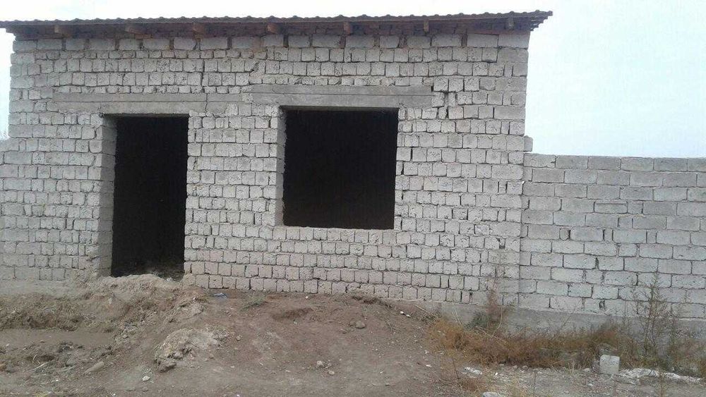 SROCHNA_Namunali uy sotiladi 2 xona va dokonga moljallangan xonalar