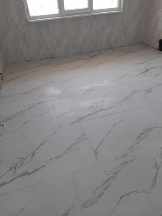 Продава се Двустаен апартамент в Русе, Център - 60 кв.м за 1384 €/кв.м - Снимка #5