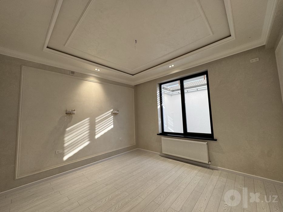Циолковского | 400 м² | 3,2 сотки | бассейн