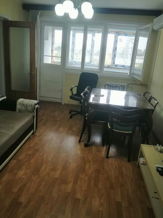 Apartament 3 camere decomandat - Șoseaua Colentina, vis-à-vis de Școala 39