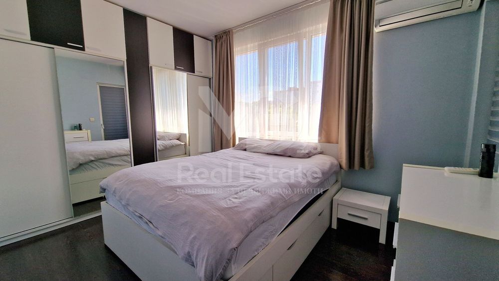 Продава се Тристаен апартамент в Пловдив, Кючук Париж - 85 кв.м за 1230 €/кв.м - Снимка #7