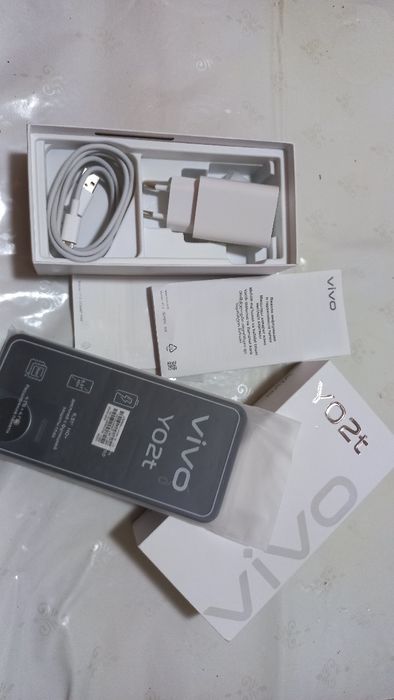 Телефон Vivo новый