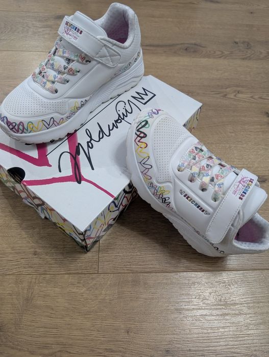 Маратонки Skechers