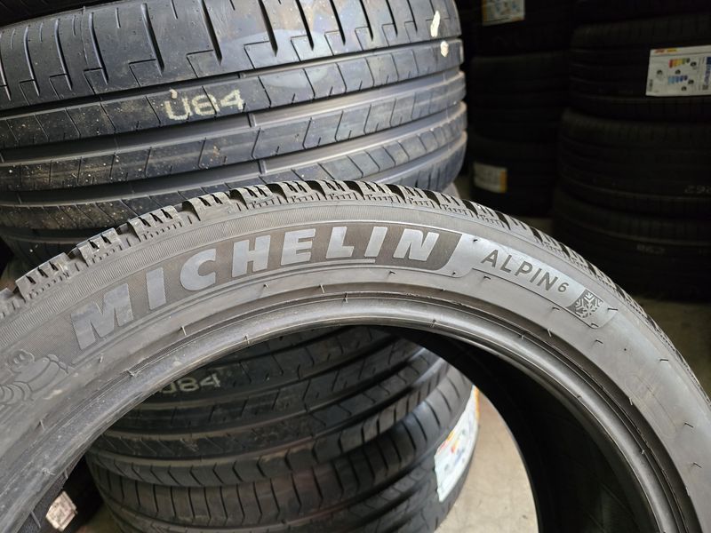 205/55/19 MICHELIN 4бр