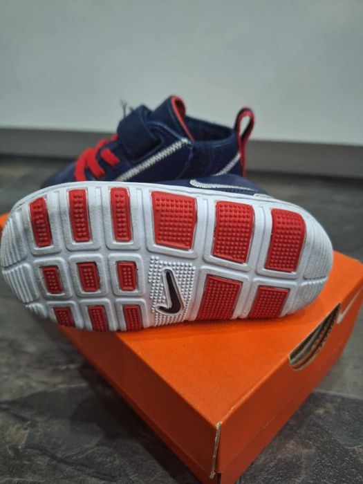 Бебешки обувки barefoot