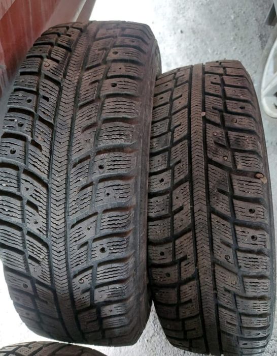 4 шины без дисков 185 65 R15.