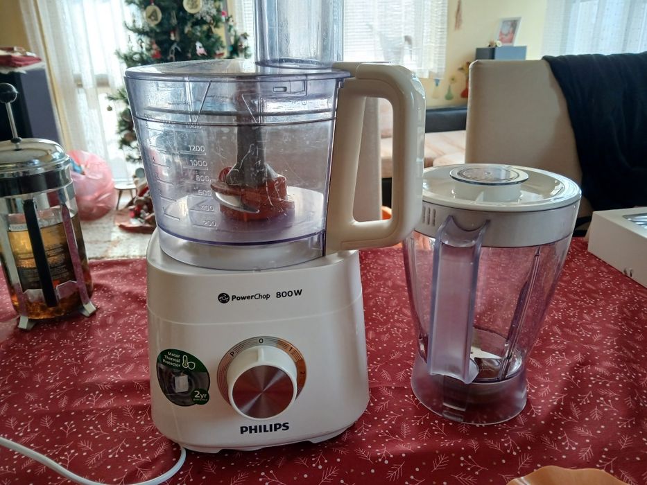 Кухненски робот Philips PowerChop 800W